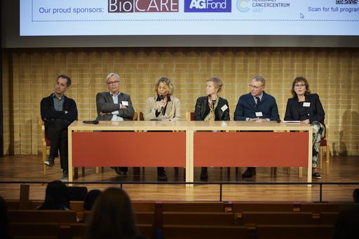 The six panel members of the Gothenburg Cancer Meeting 2019 panel debate.