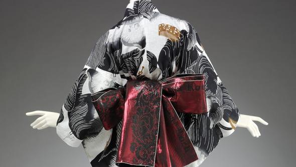 Photo of a summer kimono ensemble by Tokyo-based brand Rumi Rock, 2018. Courtesy of Victoria and Albert Museum.