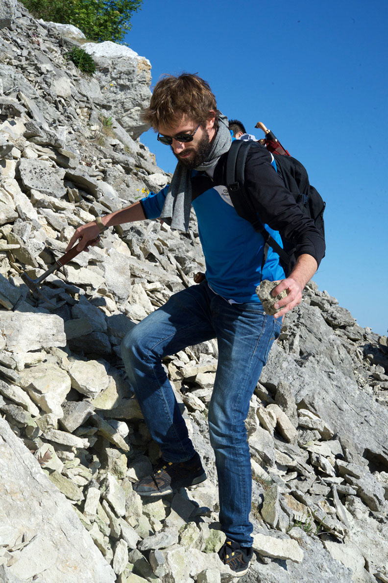Daniele Silvestro climbing