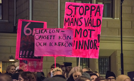 Bild från demonstration för lika lön