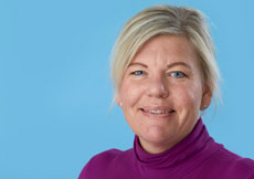 Porträttbild på Anna Holst