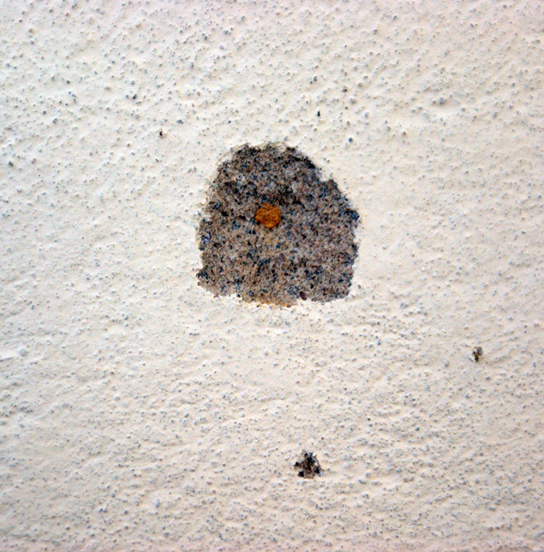 Clumping of lime in plaster