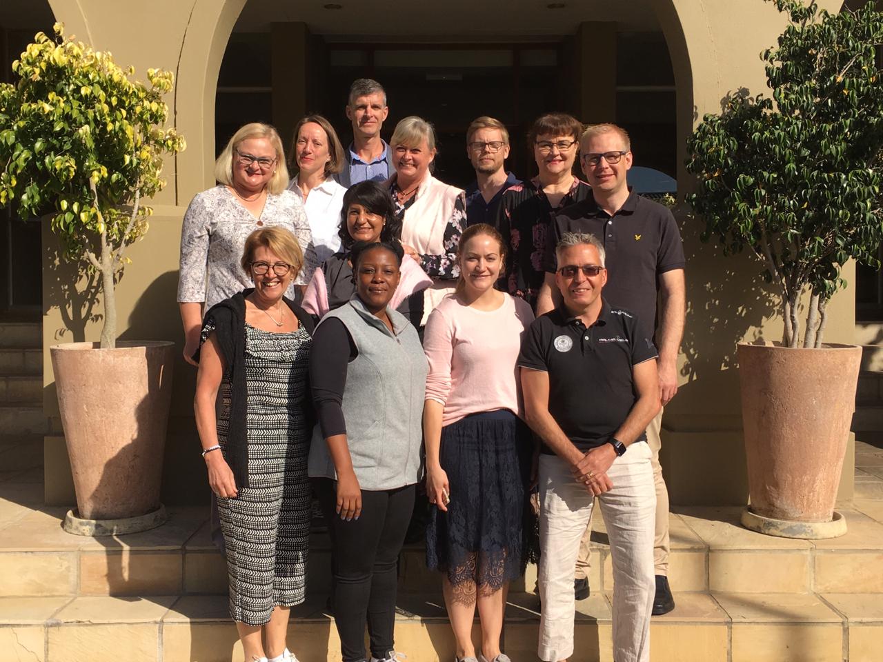 Stefan Nilsson med projektgrupp i Sydafrika