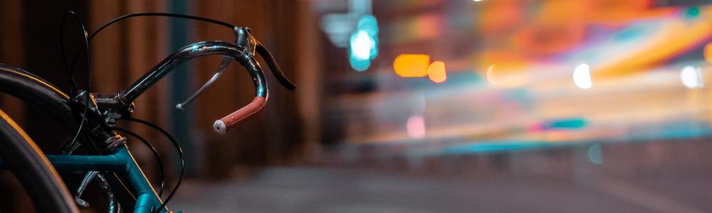 Cykel i stadsmiljö.