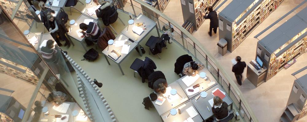 Biblioteksmiljö vid Göteborgs universitet