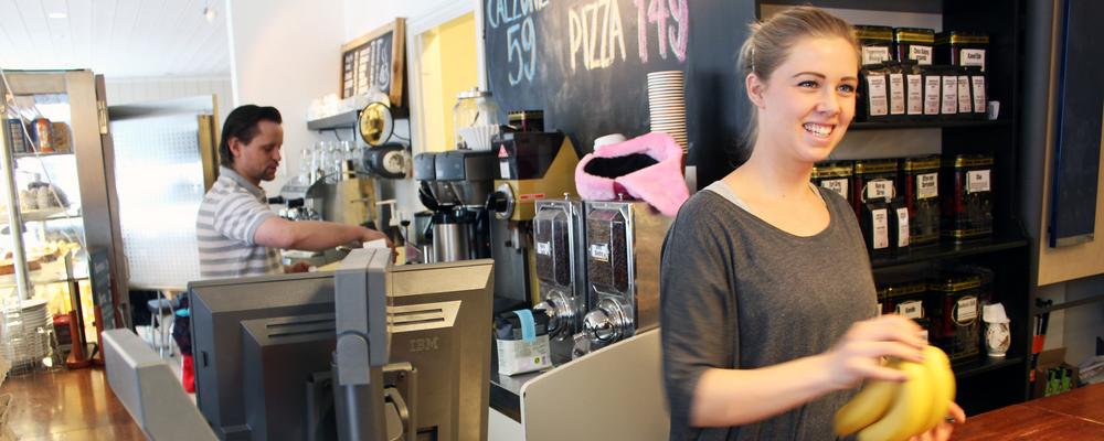 Personal i ett kafé i Oslo