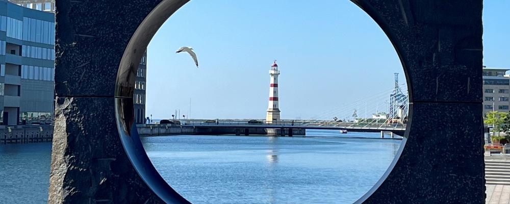 Foto över Malmös hamn