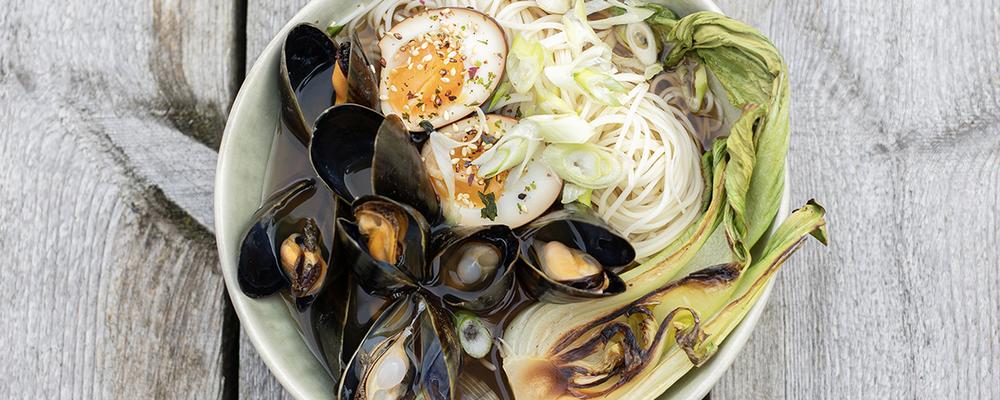 Ramen med blåmusslor