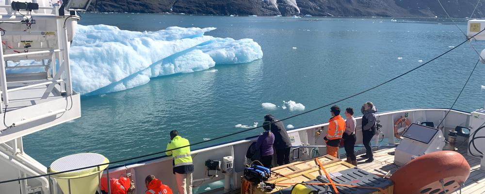 Forskare ombord ett forskningsfartyg