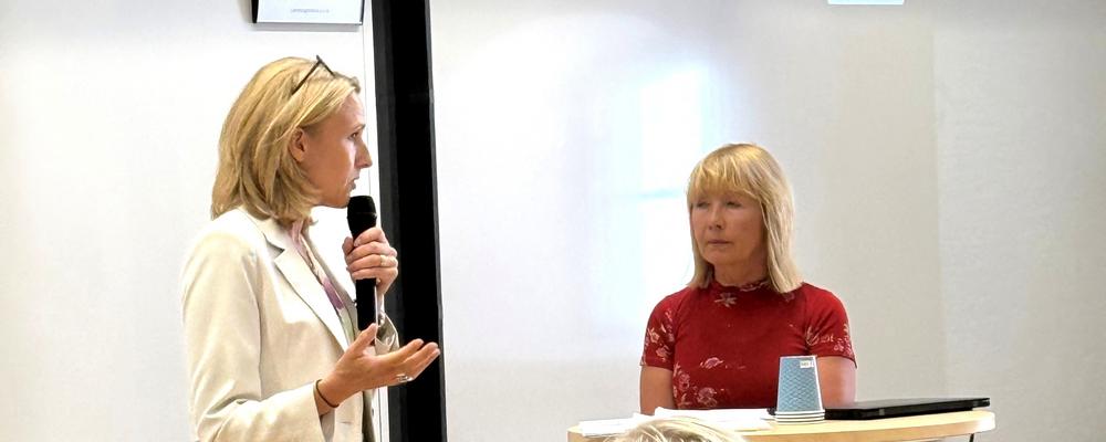 Helle wijk och Minna ljungman Direktör vis socialstyrelsen 