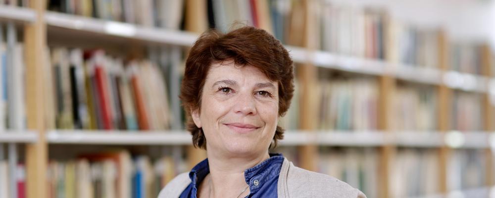 Porträtt på hedersdoktor Nathalie Lazaric