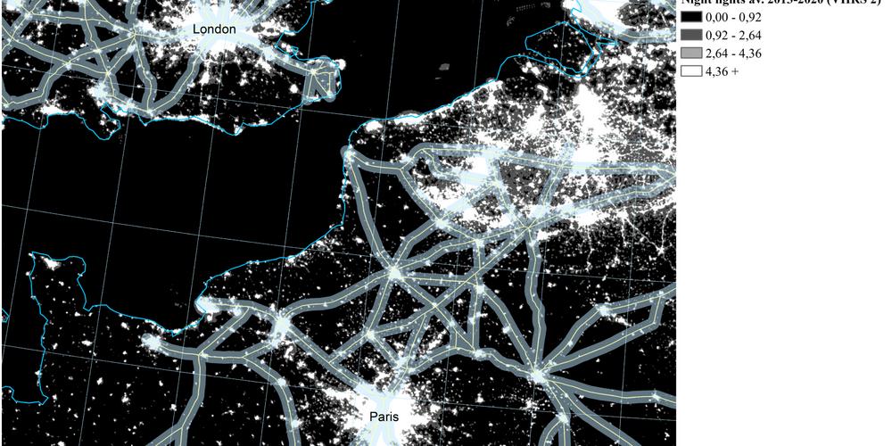 Map of roman roads superimposed over night-time satellite photo of Europe