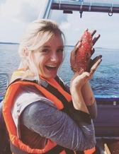Josefin Lindell shows a sea urchin.