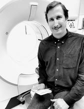 Joel Larsson, sjukhusfysiker, verksam bland annat som strålningsfysikalisk ledningsfunktion för röntgenundersökningar vid Bild- 