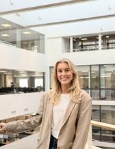 Lina jobbar i finansbranschen