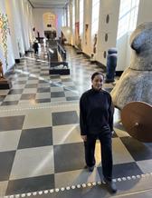 Porträtt av alumn Amanda Nyagake Mwita, foto.