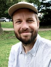 Adrian Karlsson, ST-läkare på neurointervention/neuroradiologi Sahlgrenska Universitetssjukhuset, och doktorand vid Institutione