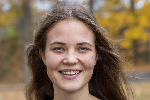 Apotekarstudenten Alma porträtt