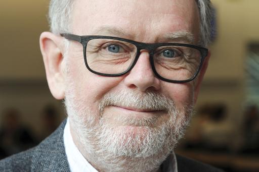 Hans Bjurek undervisar i nationalekonomi