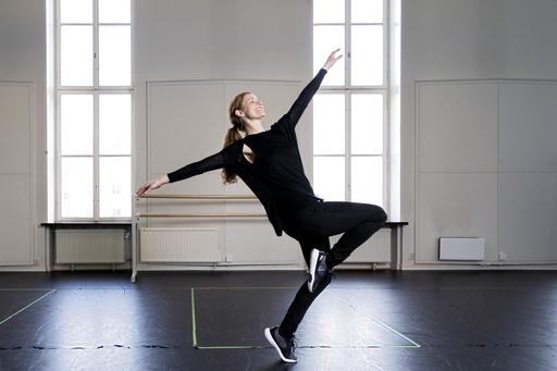 Karin Rickardsson dansar