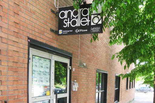 Andra stället's front entrance