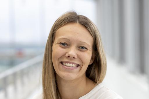 porträttfoto Emelie Jansson