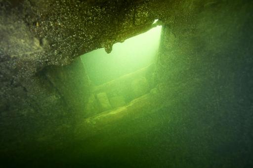 Underwater photo of the shipwreck Äpplet.