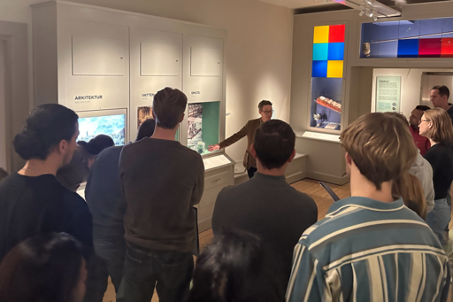 Studenter på museibesök