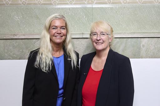 Helene Honeybone and Maureen McKelvey