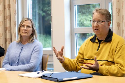 Bilden visar studenter på psykoterapeutprogrammet under en lektion.