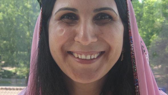 porträtt Maryam Nourzaei 