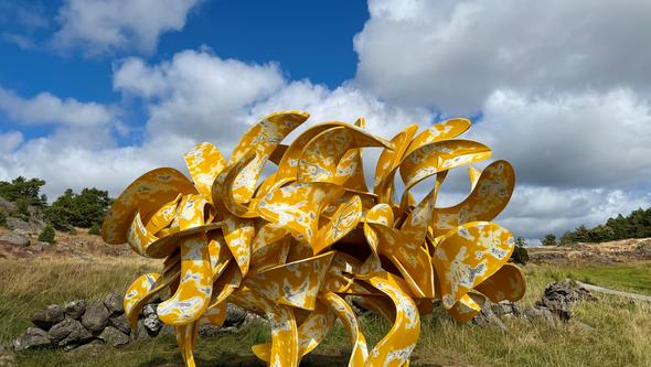 Konstverket Industrial Nature av Tony Cragg, Pilane 2026