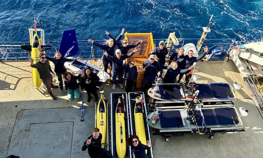 researchers with instruments