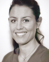 Porträttbild på Lisa Svensson